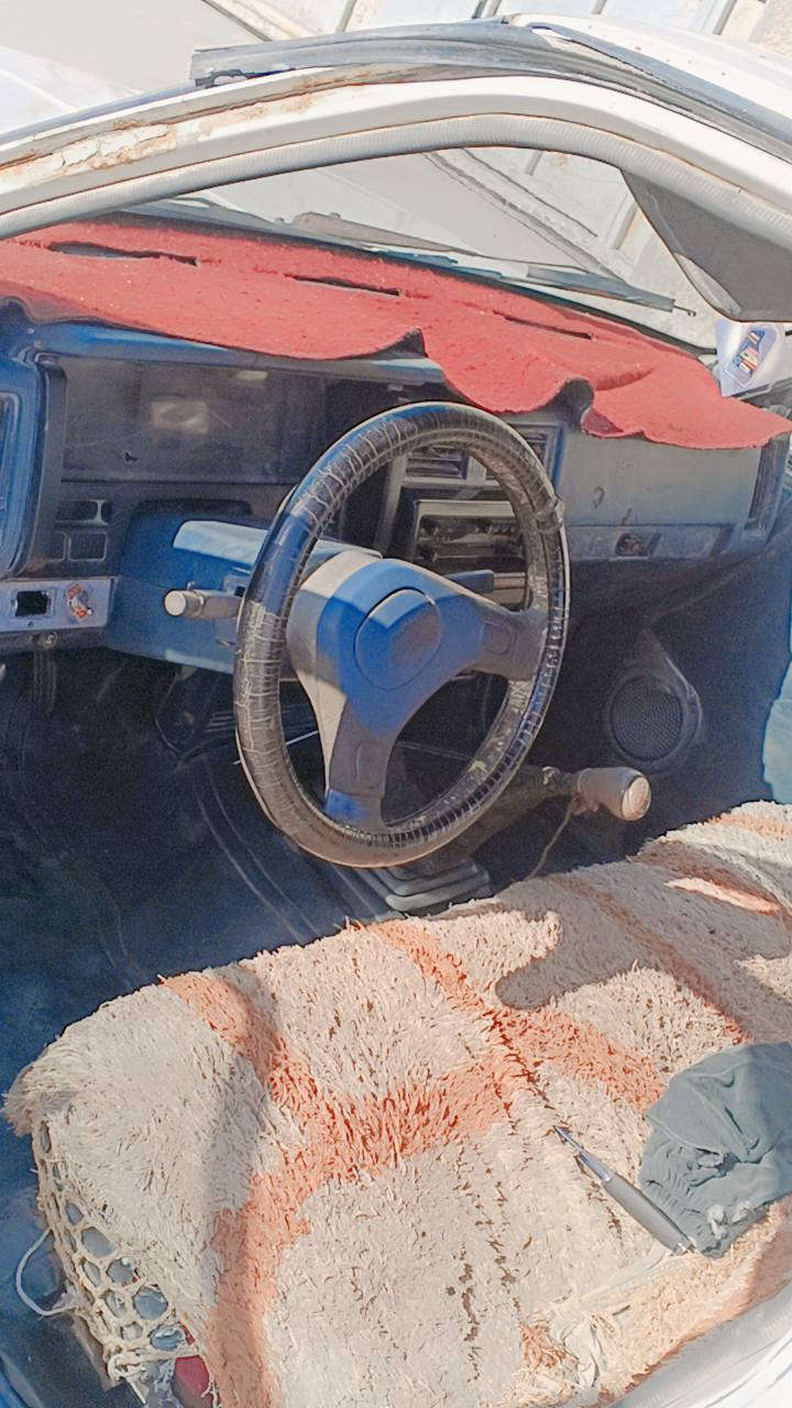 سلام عليكم بيكم نيسان 91رقم بغداد نكليزي تحويل مباشر تخم تاير جديد ويل كب مكينة وكير خير من الله شاصي لا خياس ولا شي الحمدالله صدر من دعامية لدعمية جديد سيارة مال جناي لا بية صبغ ولا ضربة بلادية عرضة 27وبية مجال الطيبين او مراوس حسب القناعة مكان بغداد ***********
