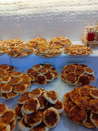 معجنات ١٠٠ قطعة • لحم بعجين • توصيل مجاني النجف