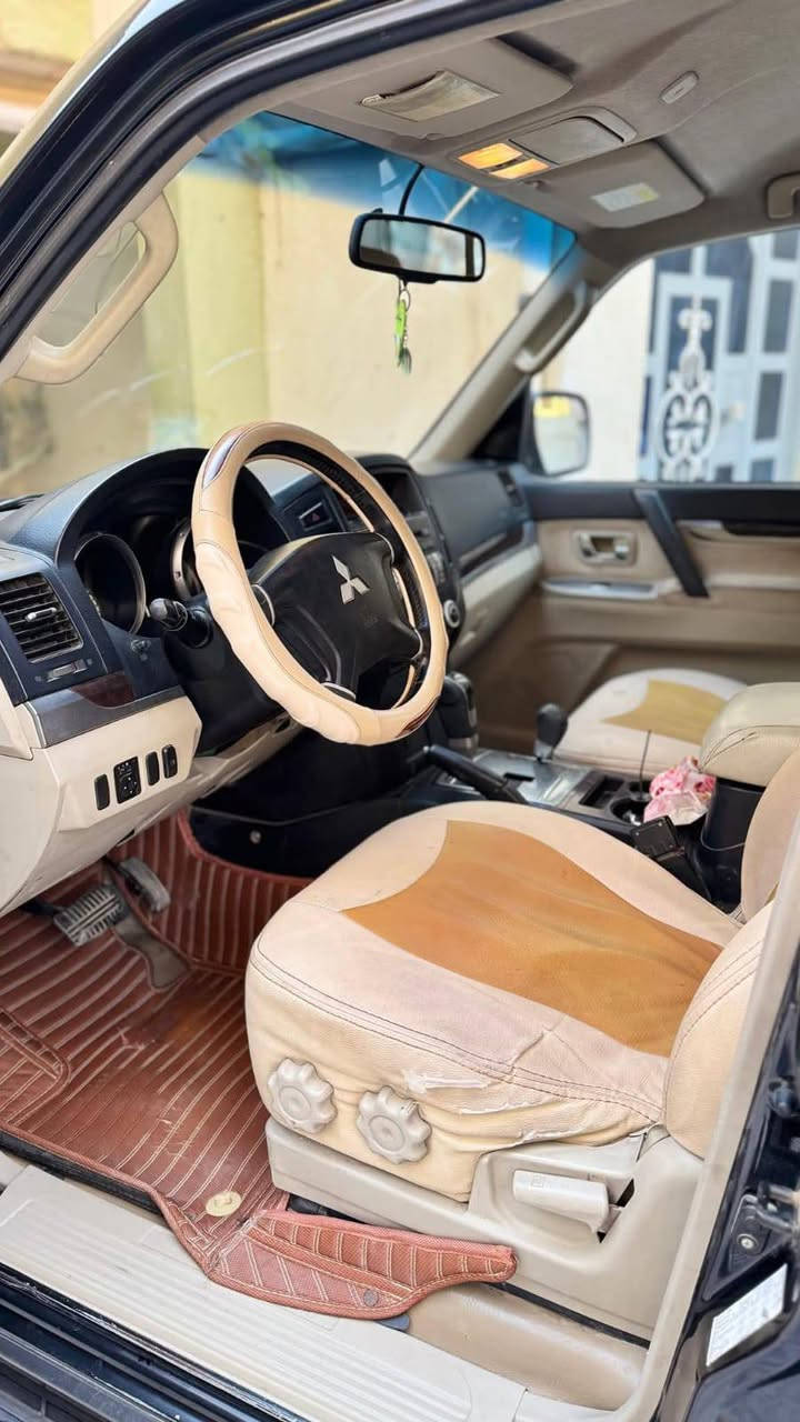 السلام عليكم ورحمه الله وبركاته باجيرو خليجي   موديل 10 كويتي  رقم اربيل كفاله عامه باسمنه سياره تحويل ثاني يوم او تحب وكاله مالكها ديوانيه السعر 135مع مجال قليل ***********
