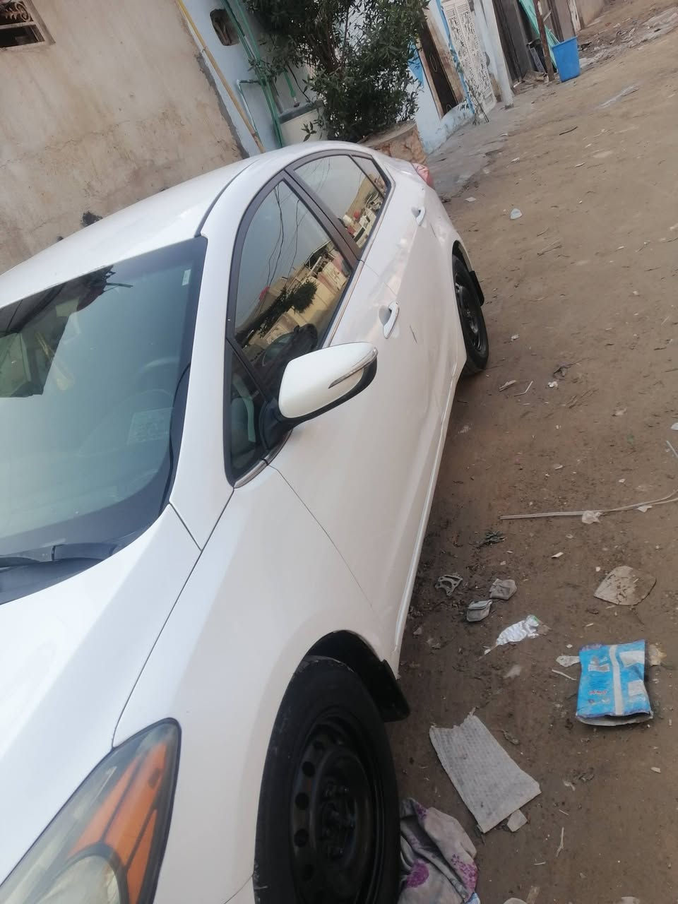 السلام عليكم سيراتو مديل ١٦ وارد أمريكي فول ماعده البصمه رقم بغداد الجديده بسمي سنويه لل٣٠ مكينه وكير بل جيس حداديه حلوه دواخل جلد شاشه كامله عله حسب الأصول وحله من بل صوه بهواي مكان السياره نجف السعر ١١٠ ***********
