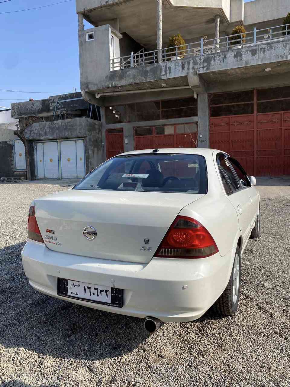 ســامســۆنگ گــێڕحــادی ٢٠٠٩  کوشن جڵــد ئــاوێنە کارەبــای وشــەفــت بەس شـــوێن موسـەکانــی بۆیــغە سەقف بەشەرت چـــرپەی تێـــا نــیە هەتا بــڵێی توندوو تۆڵە چوار تایەی تازەی بۆ بەستراوە دیــنارێک مەسرەفی نیە  سحری ٤٧ گەڵاو مەجالێکی کەم
شوێن قــەڵادزێ 
0750 129 05 66
