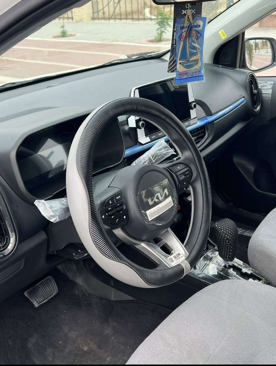 كيا بيكانتو موديل 2024
ماشية 14000 الف ضمان 5 سنوات شركة kia nim
رقم اربيل بأسمي من الزيرو على ايدي سيارة جديدة بمعنى الكلمة السعر 142 بيها مجال بسيط مكان الموصل بيع فقط بدون معارضة…


**إذا كنت صاحب هذا الإعلان وتريد حذفه لأي سبب، رجاءا أرسل رسالة إلى الدعم الفني**