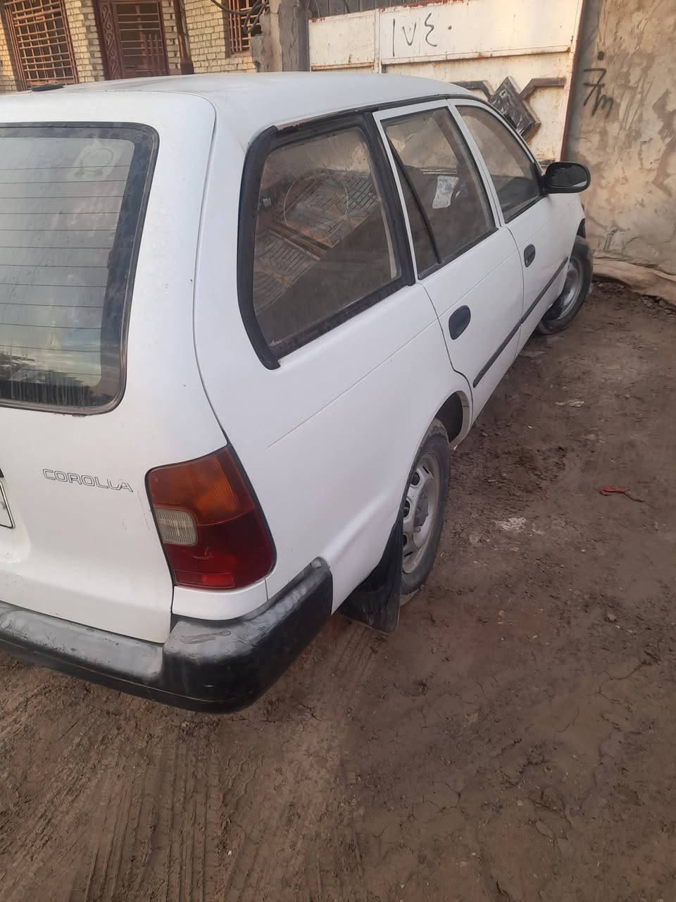 سلام عليكم كورلا ستيشن محور موديل ٩٢ كير عادي محرك نظيف حجم ١٤٠٠ كابريتر سياره بصبغ بلادي بيه نواقص تحتاج ترتيب سعره ٤٣ مكانه ابو غريب الزيتون  ***********
