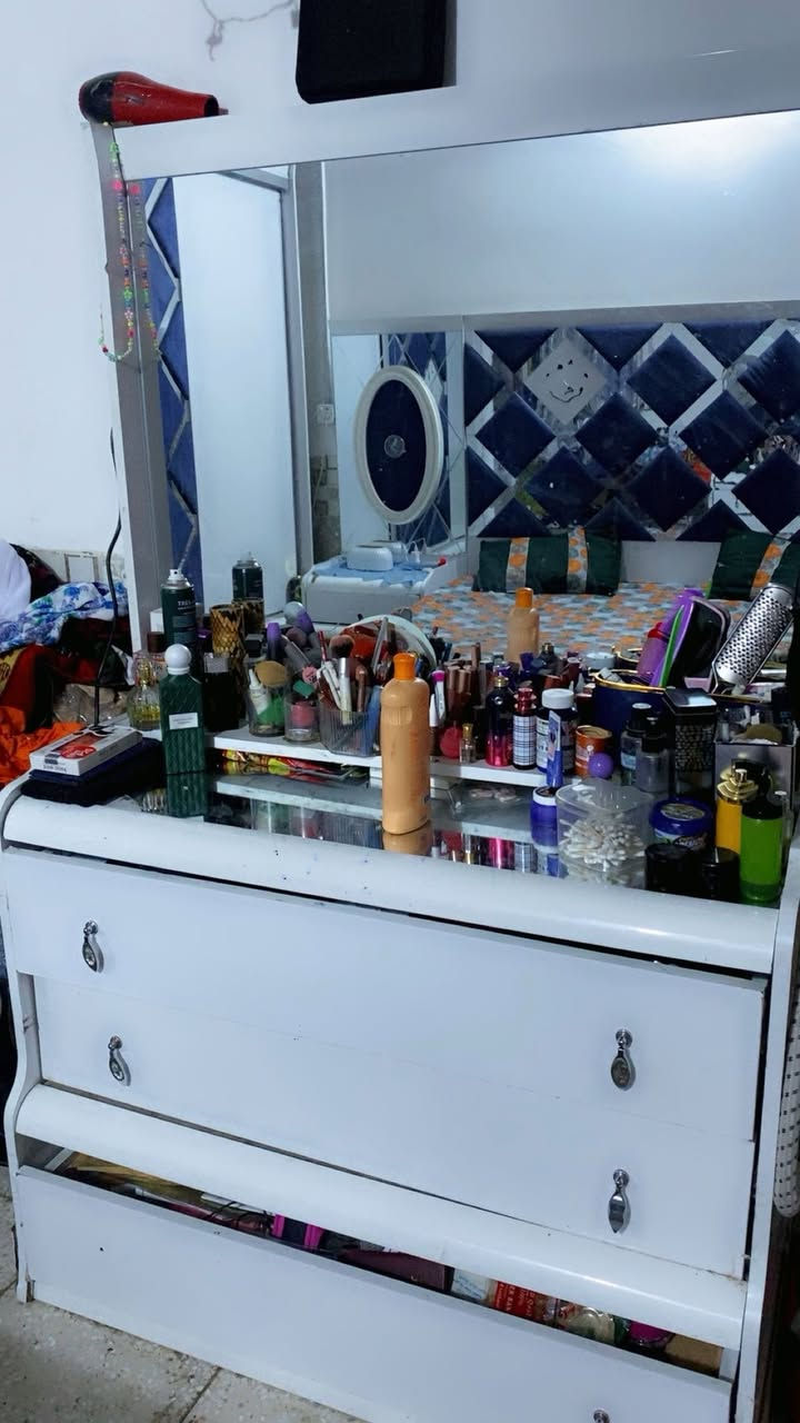 ابيع السعر. ٣٥٠


**إذا كنت صاحب هذا الإعلان وتريد حذفه لأي سبب، رجاءا أرسل رسالة إلى الدعم الفني**