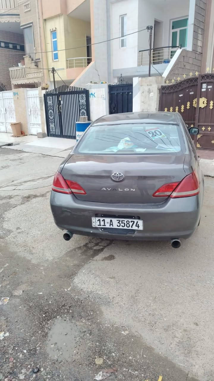 سلام عليكم من رخصه الادمن افلون ٢٠٠٧ رقم بغداد سنويه جديده لحد ٢٠٢٩ شرط تحويل كير ومكينه بشرط السياره نبيعه صبغ عام السعر ٧٨ وبيه مجال رقم الهاتف عنوان كركوك ***********
