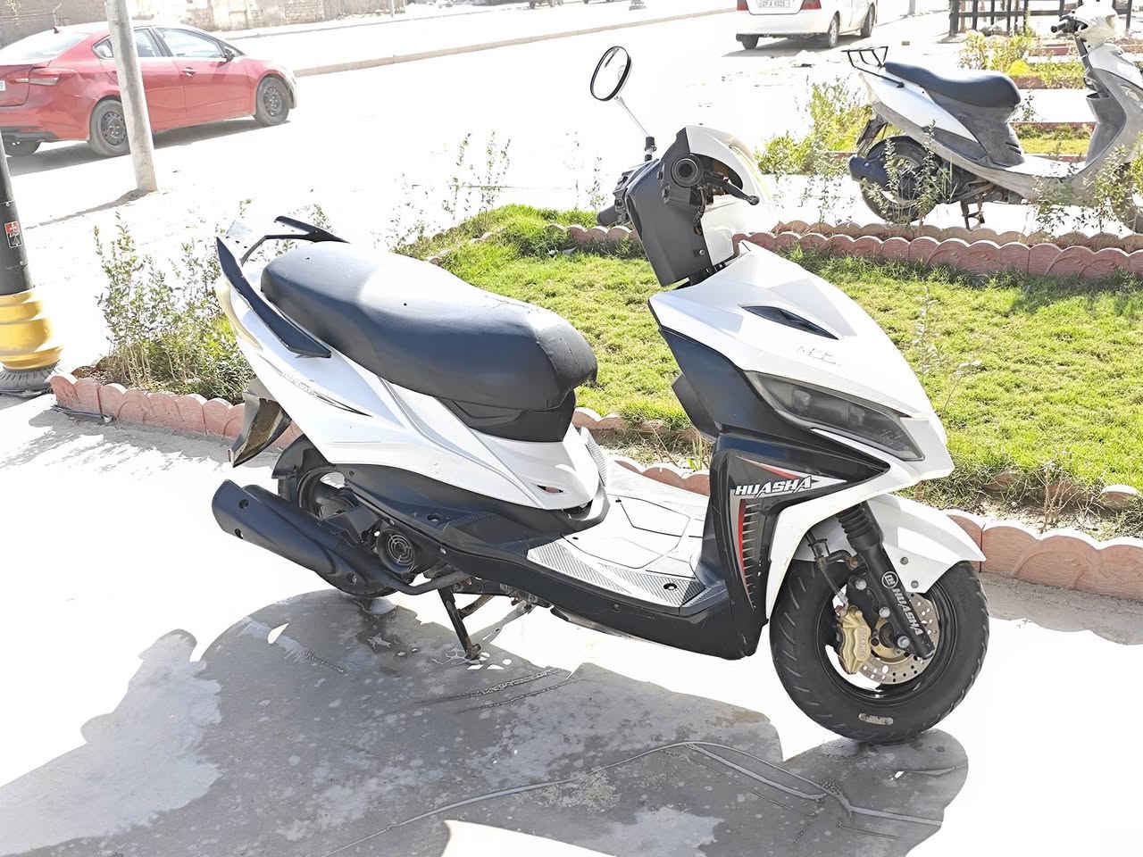 السلام عليكم (مكلف بنشر)
دراجه جامبو صيني المكينه مال ماكس بلادي مو تحوير دراجه نضيفه او كهربائيات كله شغاله سلف هندر شغال ( للمراوس فقط حسب القناعه) تواصل فقط واتساب *********** مكاني ناصريه مركز
