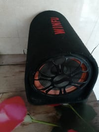 سماعه دمام صوتها يرج رج سعر ٣٠ وبيها مجال ٠٧٧٦٢٣٦٢٤٢٩