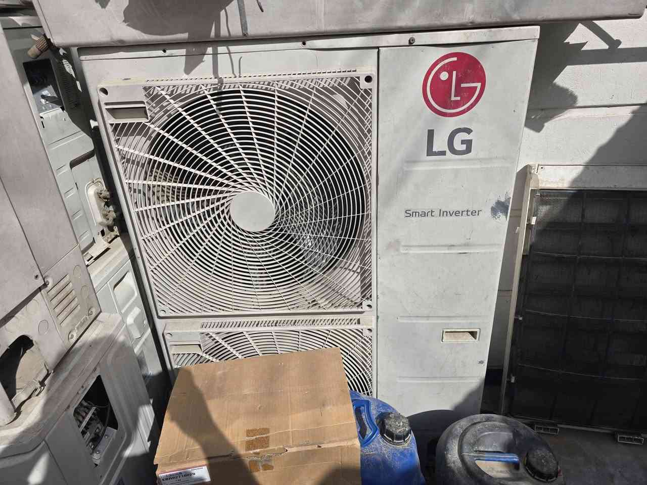 سبالت للبيع عدد ٣
ال جي انفيرتر ٤طن  سنكل مليون ٢٥٠
توسوت انفيرتر واحد طن عدد ٢  الواحد ٢٧٥
***********
@إشارة
