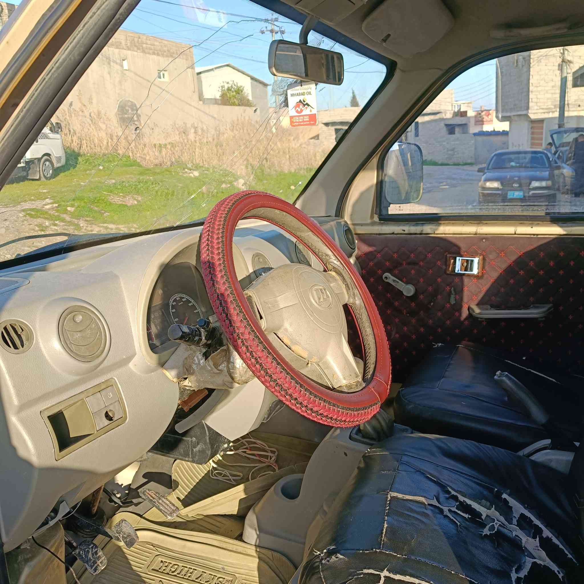 ليفان موديل 2012 كير محرك شاصي شرط كهرباء كلو جديد بلا تعم بلا سبغ سعر 16 مجال ***********
