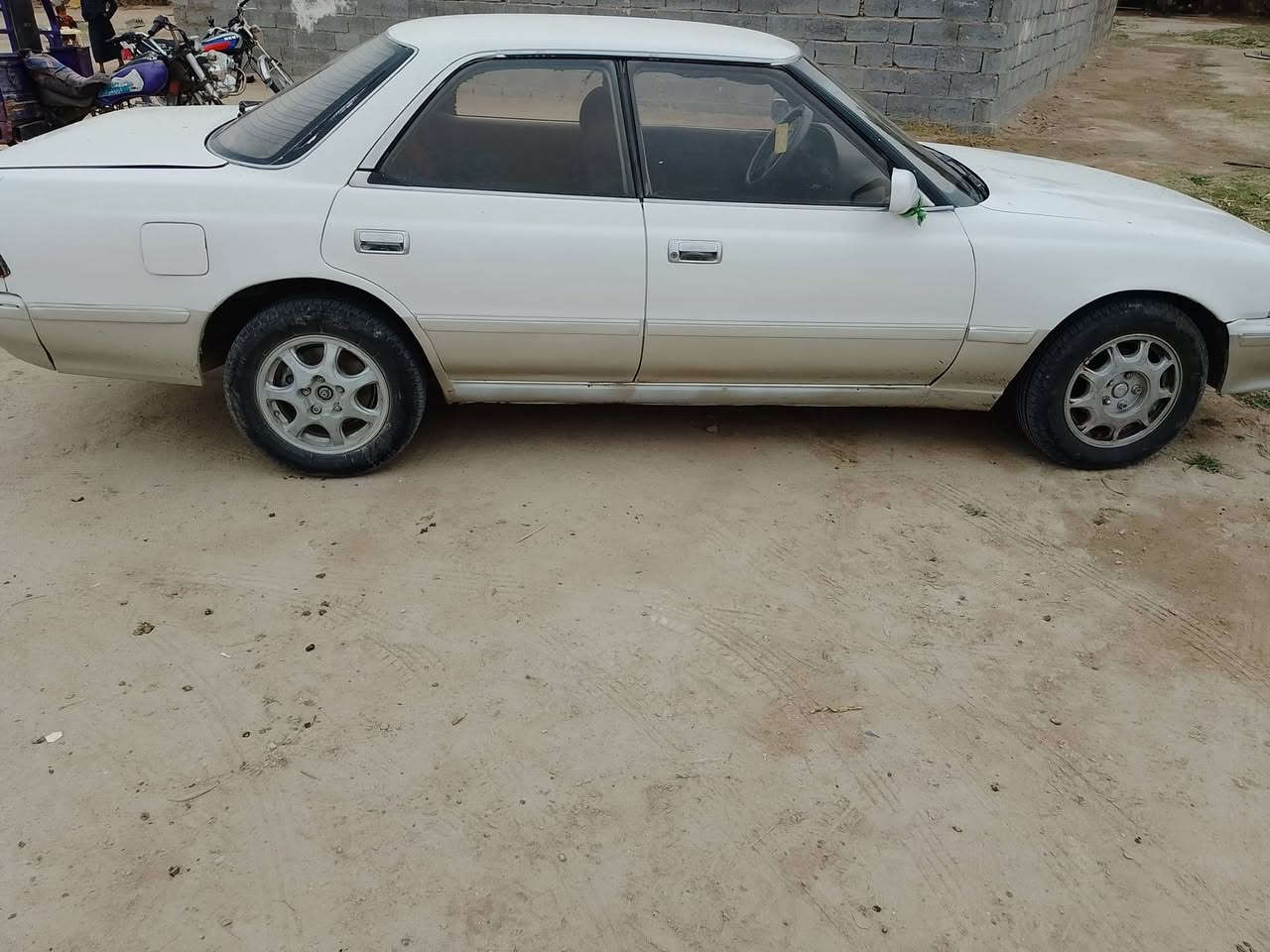 سلام عليكم مارك 92سياره حلوه ونضيفه بسمي تحويل مباشر السعر 30باقي التفاصيل على النتصال ***********
