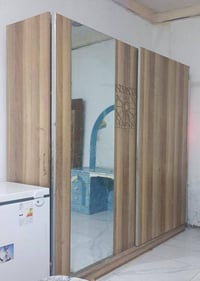 تخم للبيع عشر مقاعد ب175وميز سحب قوي كلش 175قفل 07887423399