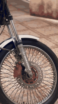 يلامو انا درجه موديل ٢٣متبي ولله عيبه سعر ٤٠٠بي مجال


**إذا كنت صاحب هذا الإعلان وتريد حذفه لأي سبب، رجاءا أرسل رسالة إلى الدعم الفني**