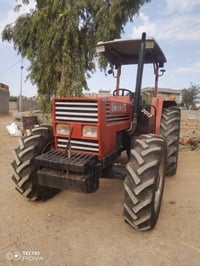 مكينه تومسان • ٢٠١٢ • كفالة