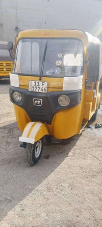 تكتك ٢٠ نضيفه رقم وسنويه انكليزي كاملة ربع ماتذب عليها مستعجل كلش 5 وب...