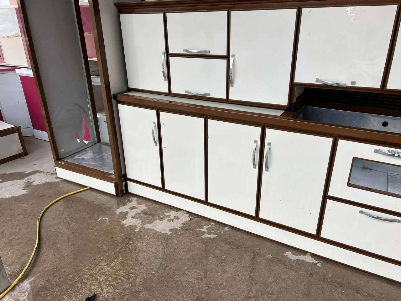 كونترات مايحتاج وصف اخو جديد درجه اولى اولى لون حلو ومميز نضيف جداا جداا اخو جديد للبيع بأسعار مناسبه للاتصال على الأرقام ***********او ***********او خاص محلات ابو امير #موصل_كوكجلي درجة اولى اولى فصال   مو سوكي
