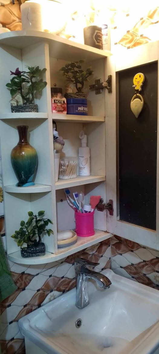 مغسله ب70 اي ضرار مابيه
وجربايه ودوشك وكومديات2
ب80 اسعار نهايه ليريدهن خاص
شعدكم غراض دزوهن لي ابيعه لكم ثاني يوم لتواصل خاص او ع طريق واتساب ***********
