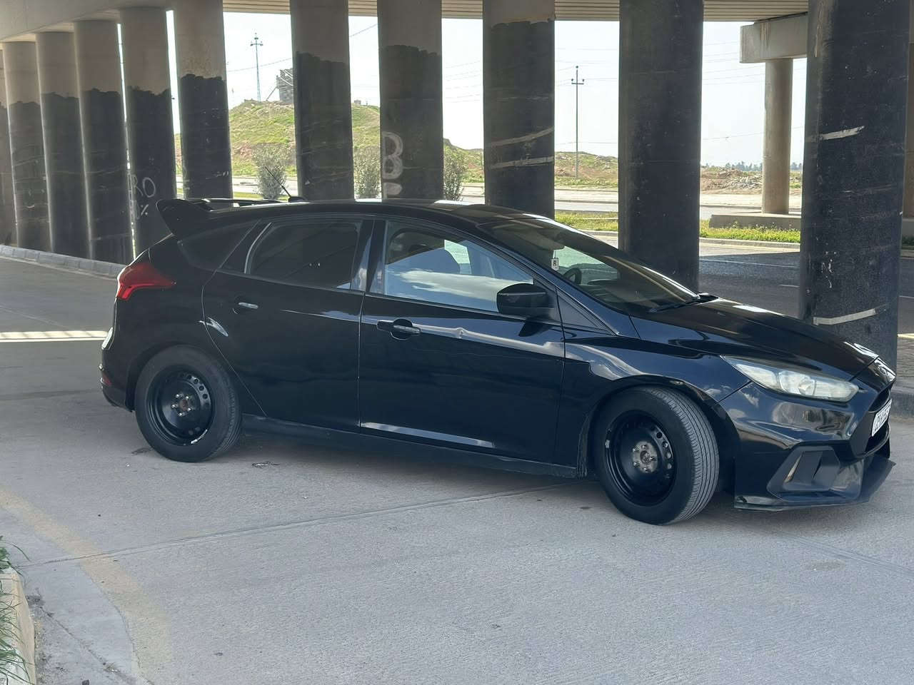 فورد فوکس 2018 مواسەفات SE
3 پارجە سبوخ بیناوگرتن بۆنیت جاملغ سایەق دەرگای سەکن دواوە   127 هەزار رۆشتوە
 مەکینە 20  بی تۆربۆ
دەعامی RS 
بالی RS
دفیوزەر  
شاشە 
تەحدید سورعە 
89$ مەجالی کەم 

1FADP3K21JL330989  
0772  701   55  56
0750  781   09 92

————————————————————————

فورد فوکس 2018  SE
بیها 3 قطعة بنيد جملغ سايق   باب سكن خلفي بدون دواخل  ماشية ١٢٧ الف 

مەکینە 20 بدون تیربو 
دعامي RS
جناح. RS 
دفيوز 
شاشة كبير 
تحديد سرعة 
سعرها 89$ ورقة بي مجال بسيط 

1FADP3K21JL330989
0772. 701  55  56
0750. 781. 09. 92
