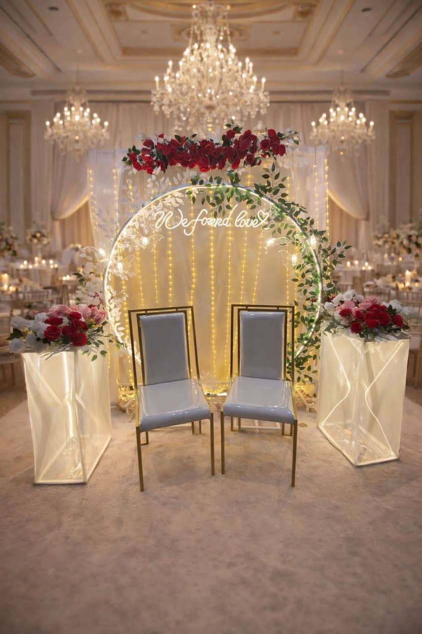 عرض خاص لفترة محدودة على كوشة الأحلام…
"لأن فرحتك تستحق التميز…
نقدم لك كوشة بتصميم راقي ولمسة فخامة تخطف الأنظار 🤍
احجز كوشتك الآن قبل اكتمال العدد


**إذا كنت صاحب هذا الإعلان وتريد حذفه لأي سبب، رجاءا أرسل رسالة إلى الدعم الفني**