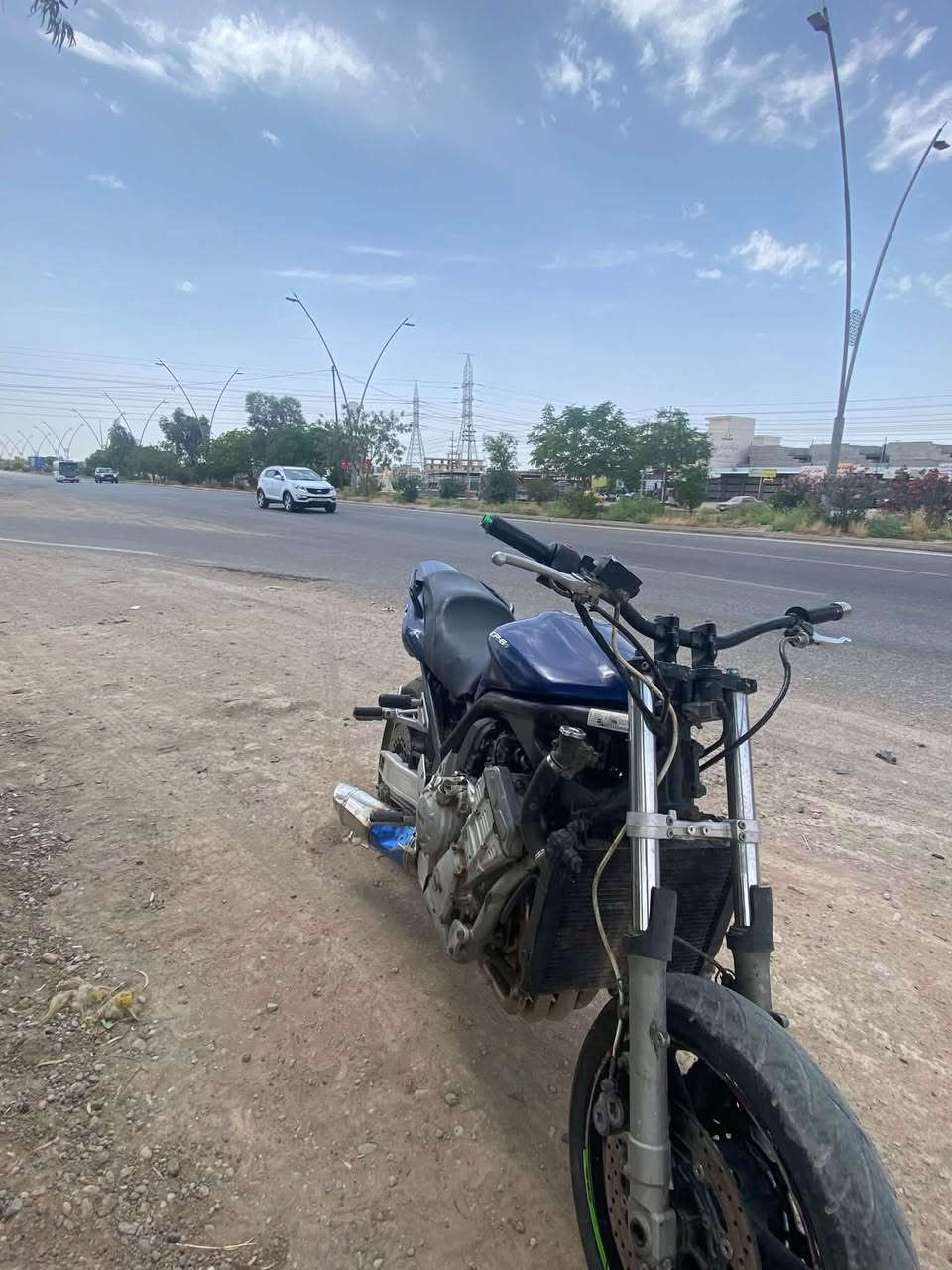 السلام عليكم يوماها 1000R1 بيع او مراوس مستعجل ع بيعتها شعندك خاص او اتصل ***********
