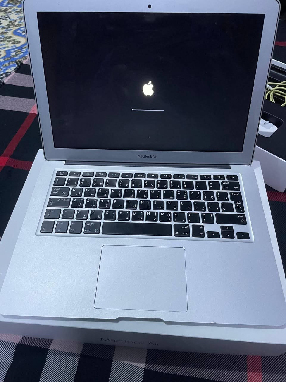 ماك بوك اير 2017
الجهاز معاه كل حاجه و فاتورة من تريد لاين 
الجهاز بدون اي عيوب و بدون مشاكل نهاية 
رام 8 
هارد 128
كيبورد بينور و في كاميرا حلوه جدا و الصوت عالي و ناقي ممتاز 
الجهاز زيرووو


**إذا كنت صاحب هذا الإعلان وتريد حذفه لأي سبب، رجاءا أرسل رسالة إلى الدعم الفني**