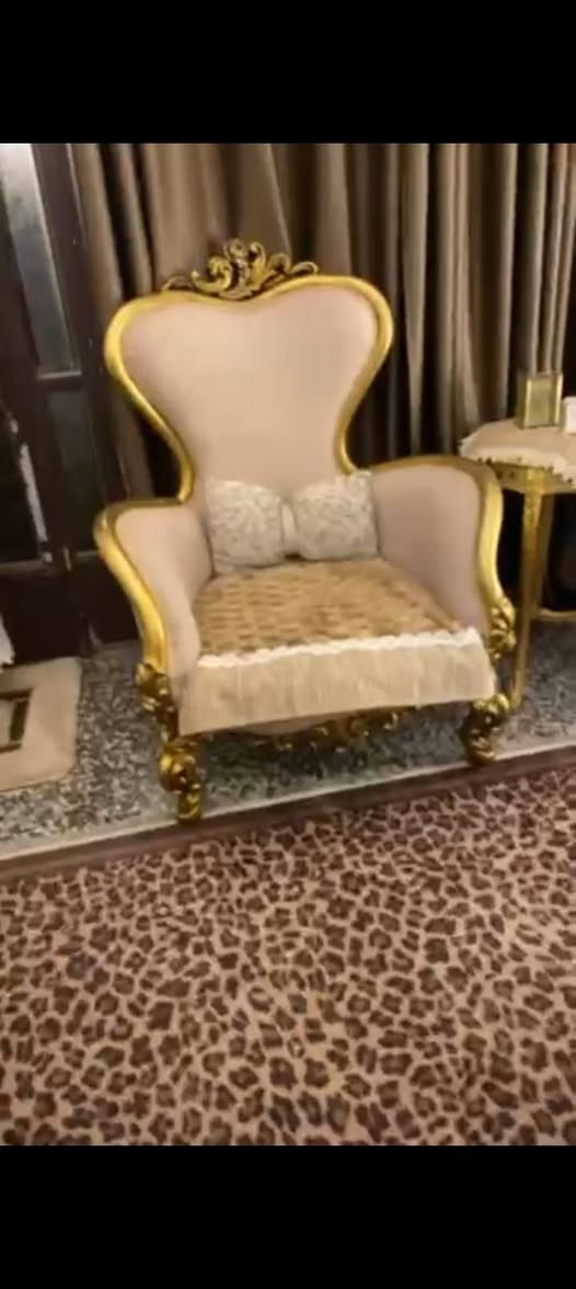 تخم مصري اصلي اي ضرر مابي عشره مقعد السعر هوه وطبلات  ب750 المكان الاعضميه


**إذا كنت صاحب هذا الإعلان وتريد حذفه لأي سبب، رجاءا أرسل رسالة إلى الدعم الفني**