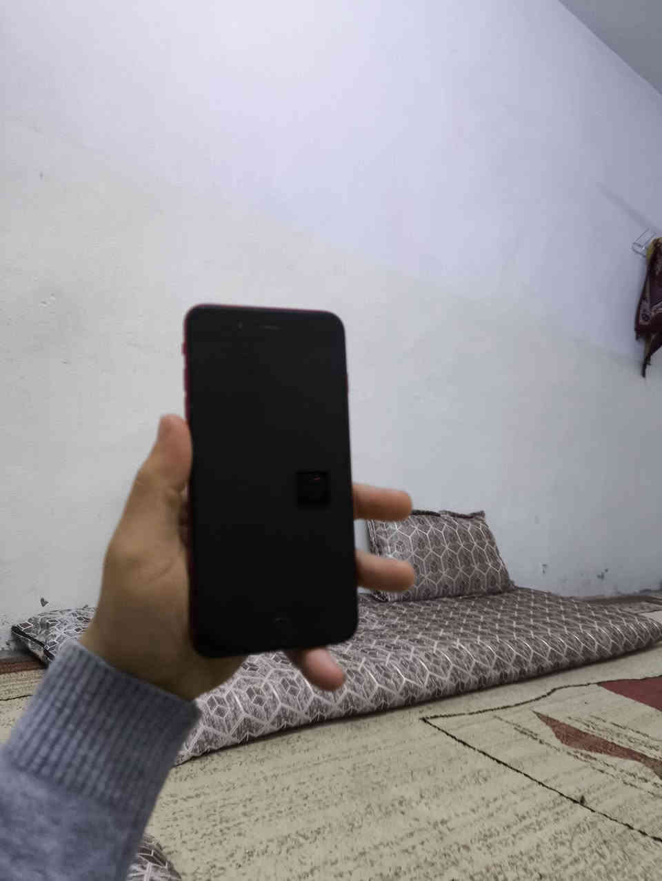 ايفون 8 بلس – لون أحمر مميز 🔴

💾 الذاكرة: 64GB

🔋 البطارية: 100% (مستبدلة أصلي)

✅ الجهاز شغال بالكامل وما بيه أي خلل

🔊 سماعات وصوت شغالين طبيعي

📳 هزازات شغالة

📸 كامرات شغالة وتصويرها حيل حلو

🔒 بصمة شغالة 100%

📝 ملاحظة:
الشاشة مستبدلة أصلي وتشتغل طبيعي بدون مشاكل

💰 السعر: 115 ألف فقط

📍 الموقع: موصل – الأيسر

🚚 التوصيل: داخل الموصل فقط

📞 للتواصل: خاص أو اتصال مباشر
***********
