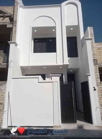 اخوان  مستعدون لصبغ كافة الدوائر وموؤسات الحكومية والشبابيك الحديد وجد...