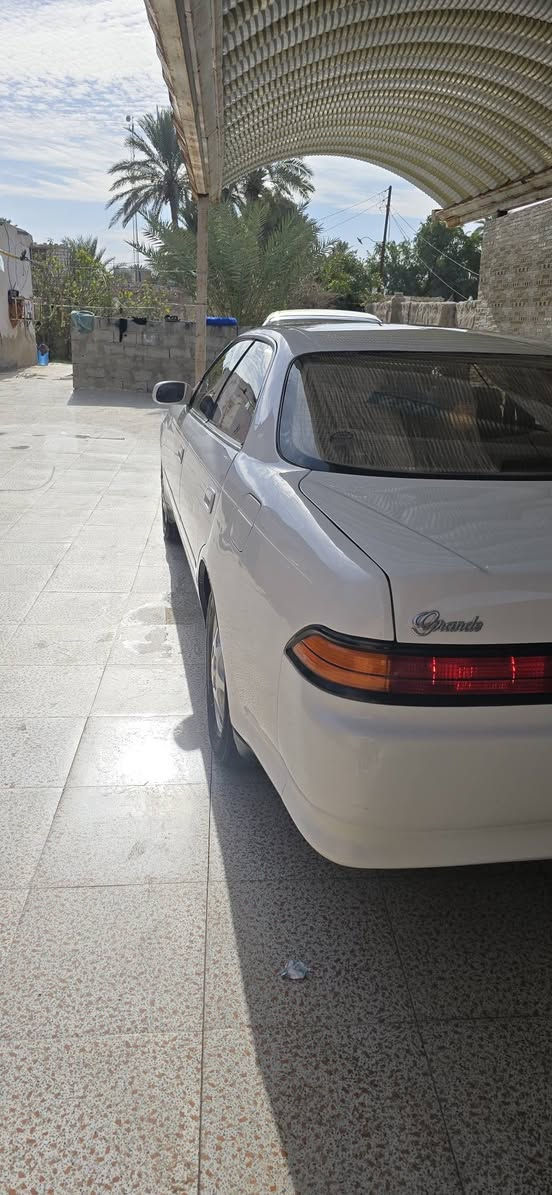 سلام عليكم  ليدور جديدمارك نفخ مديل 1993 سياره مكفوله كفاله عامه عده جاملغ خلفي بي صبغ فقط مكينه كير كارتون ونجي ناعم تبريد تدفءه كله شغال دواخل كارتون ترايك للبصره تخم سماعات ملكه شاشه حداديه زيرو رقم نكليزي مشروع وطني سنويه وهزه جديده اخوان شرحت كلشي شراي يتصل سعر ٧٧وبيه مجال حك جيه فقط مكاني الديوانيه مهناويه ***********اثير***********
