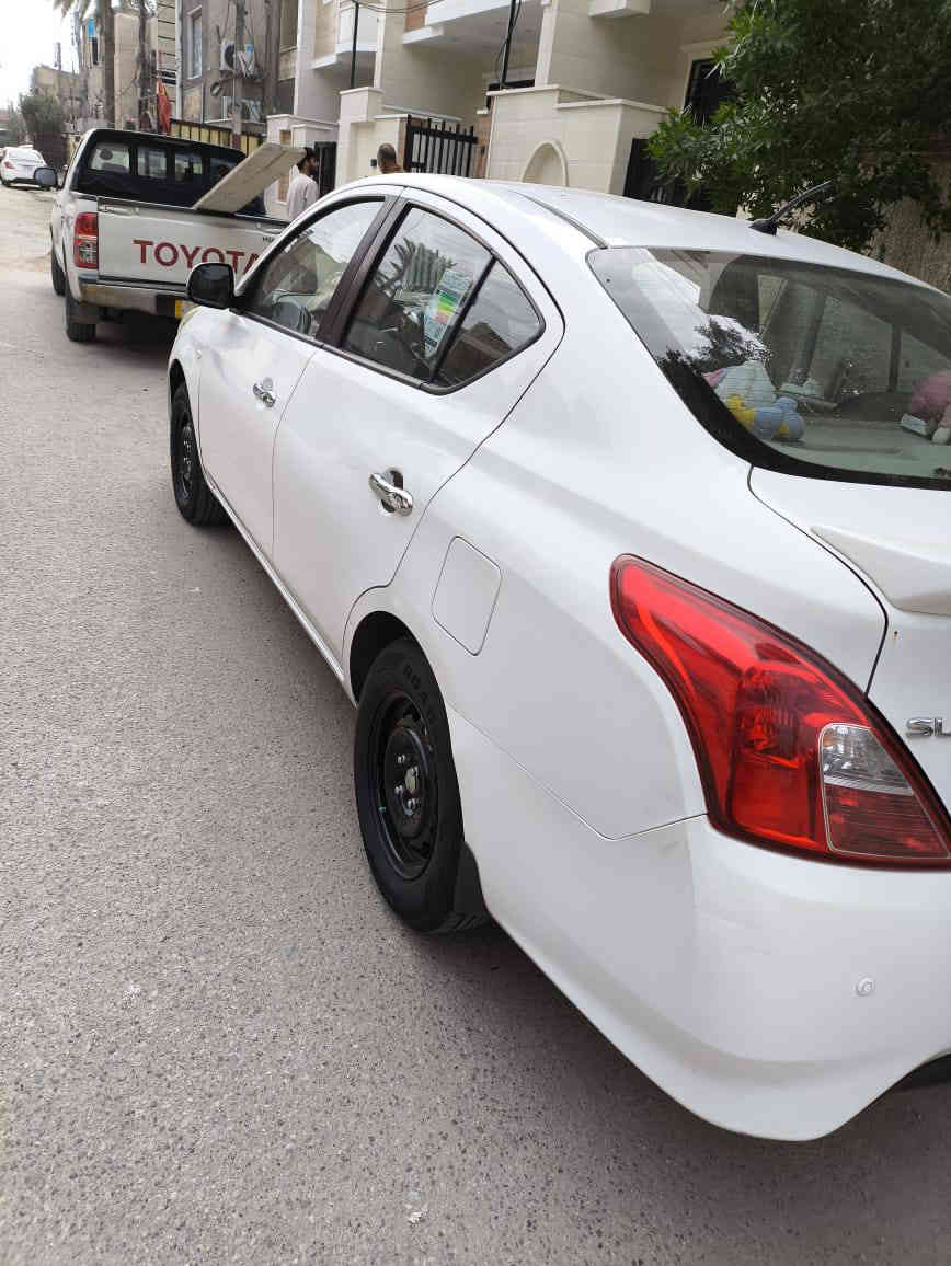 السلام عليكم نيسان هندي
موديل 20 مابيه اي نقص 

شاشه وكامره  مري كهرباء 

صدر جديد 

تايرات جديد 

بروجكتر امامي 

كير والمكينه كفاله

مابيه لاصبغ ولا تبديل مكفولة 

رقم شمالي : تريد تحويل او تريد وكالة 

السعر 110وبيه مجال

رقم الهاتف :  ***********

مكان السيارة : بغداد الشعب
