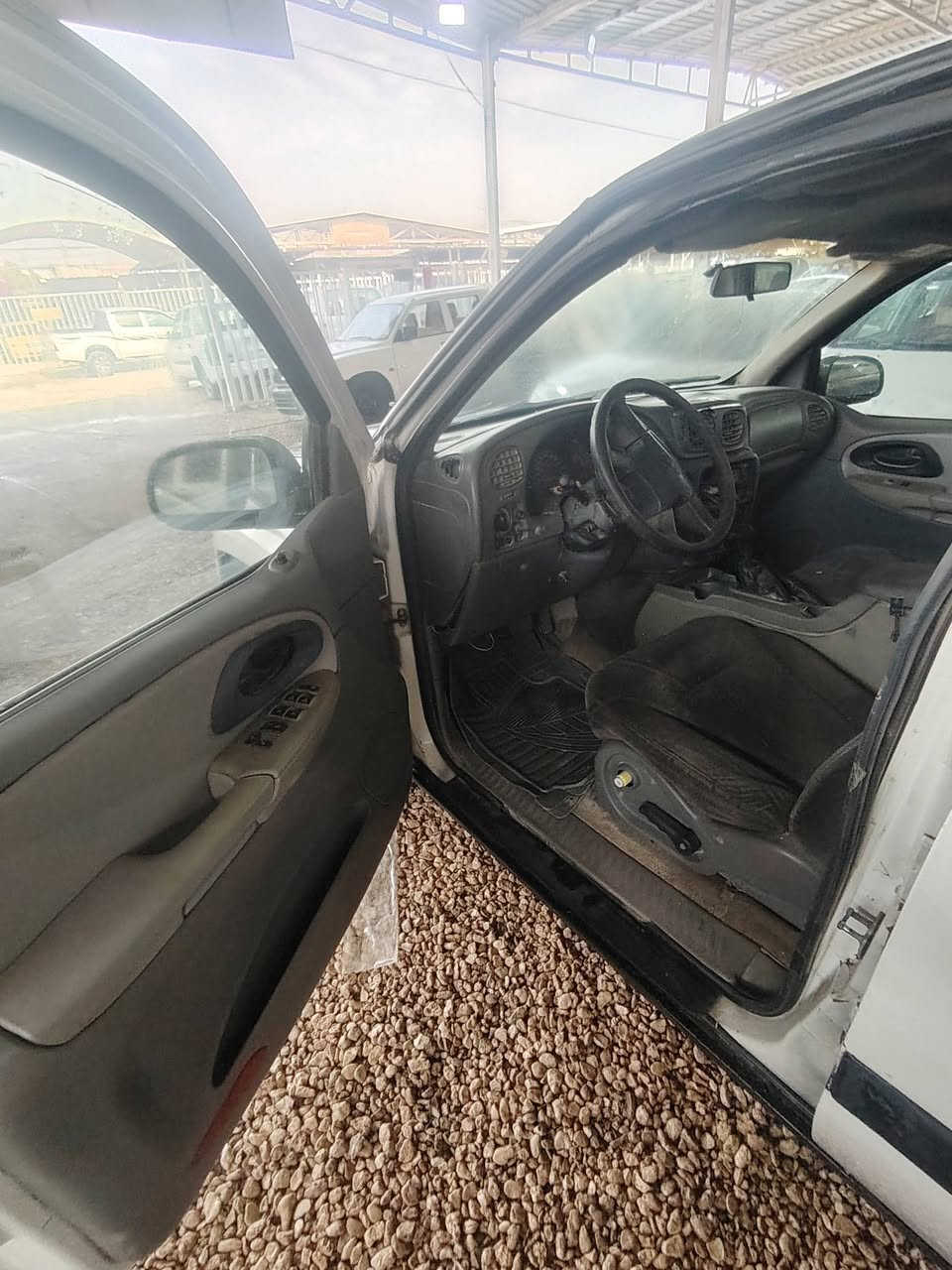 بلايزار 2005 سياره جديده مال مزاد سعر٤٥ رقم***********
