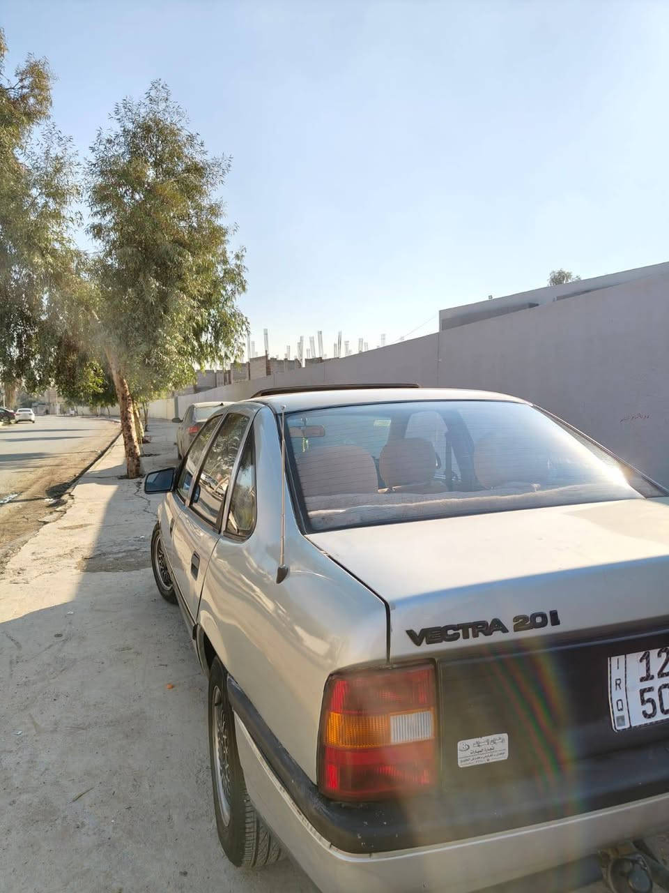 موديل 90 سياره. وضع شركه. يعني وضع شركه.
سياره. فول محرك وكير شرط. سياره مال جنايه ماينقصها غير ستر الله 
للئستفسار 
***********
***********
الخاص مقفل.
