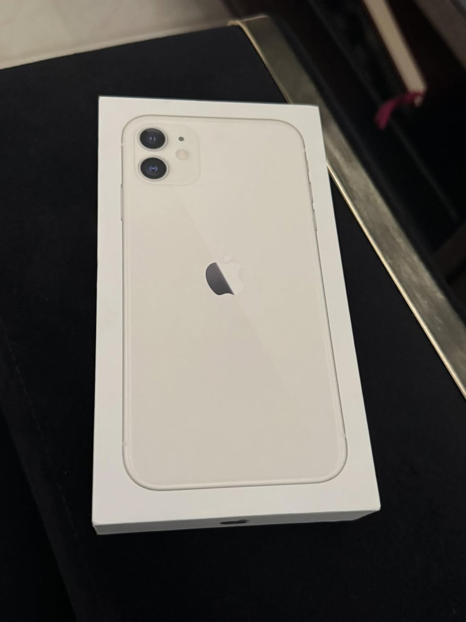 ايفون ١١ عادي للبيع بطاريه ٧٣
مع الكرتونه نظافه الجهاز ١٠٠٪؜
سعر ٣٠٠
***********
بغداد
