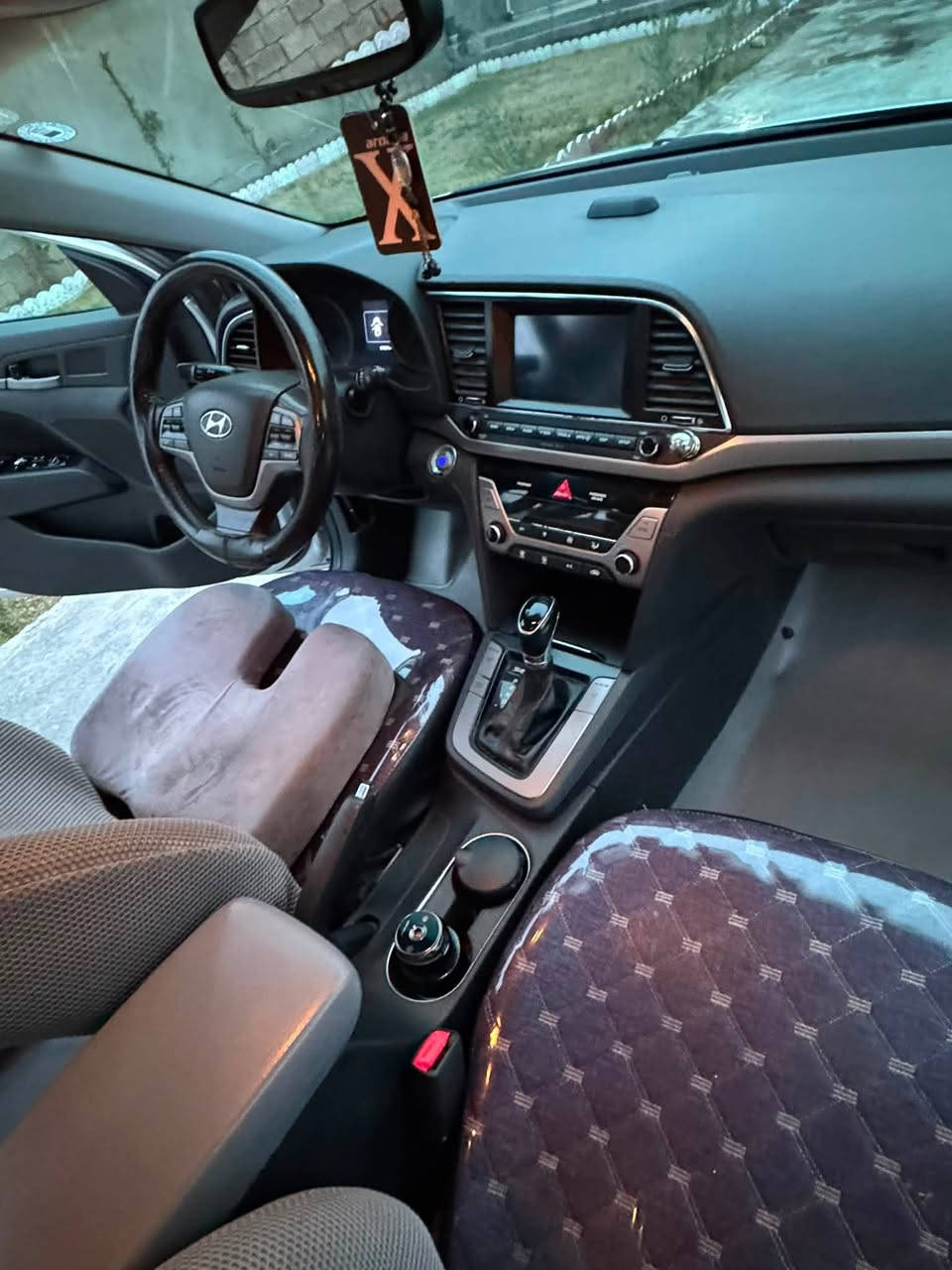النترا ١٧وارد أمريكي حادثه ٣قطع كلير بدون حادث فول موصفات بصمه مشت كهرباء رادار السعر ١١٠ وبيه مجال مكانه الدوره ***********
