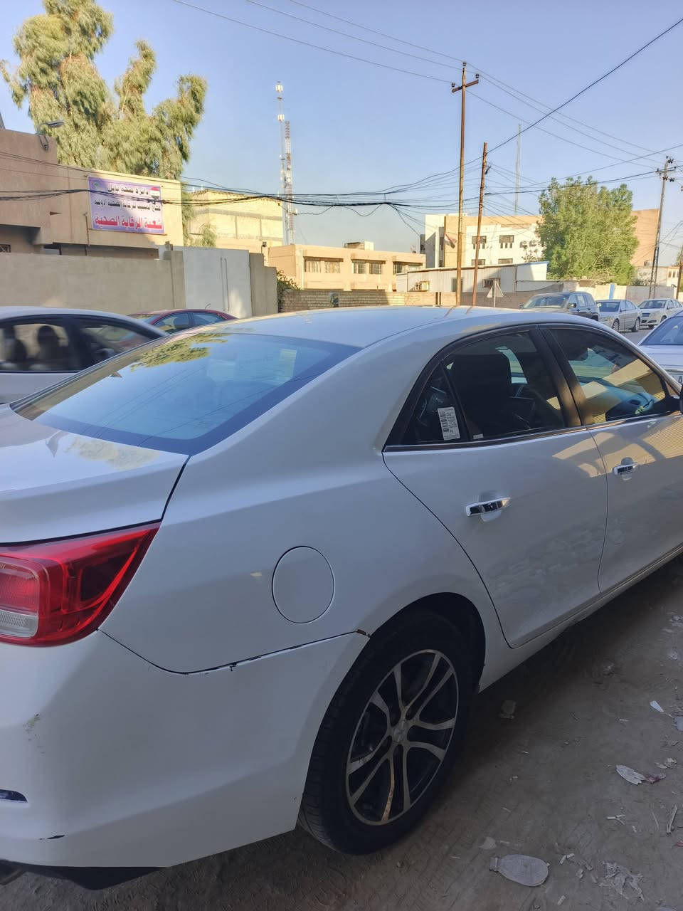 ماليبوا 2013 خليجي محرك 2400 دوش تنفس طبيعي  
سياره بيه قطعتين صبغ جاملغ امامي موضح بصور طعجه على بارد ترجع هوه وجنطه بيه خسفه صغيره  وجاملغ خلفي هوه ضرره وتكدى تجي وتجيك
محرك وكير وتبريد خير من الله 
اناره بدشبول داخليه بلادي 
شاشه اندرويد 
اربع ابواب جام كهربائي 
سايد بريك كهربائي 
سياىه جويتر ونوزلات وبلكات مبدلهن قبل سبوع  ادامه كامله بما فيها عبوه الفيت بم 
تخم تاير والحداديه بدلتهن اليوم 
السياره بأسمي شوكت ماتريد احولك 
الاستفسار 
*********** خاص مفتوح ايضآ 
مكاني بابل المسيب

