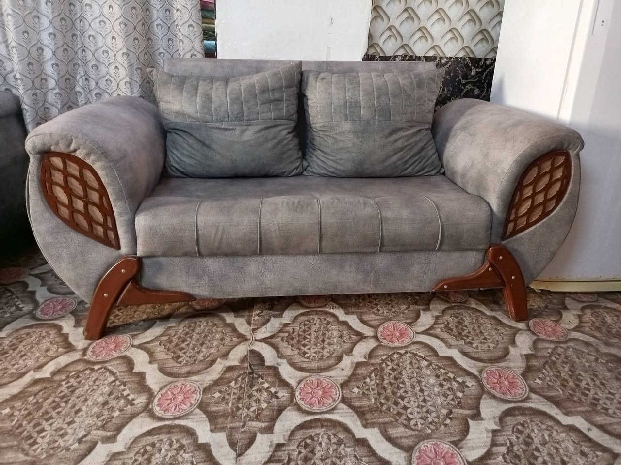 تخم تسكام  تركي 12 نفر ابو المخزن نضيف كلش مابي اي ضرر


**إذا كنت صاحب هذا الإعلان وتريد حذفه لأي سبب، رجاءا أرسل رسالة إلى الدعم الفني**