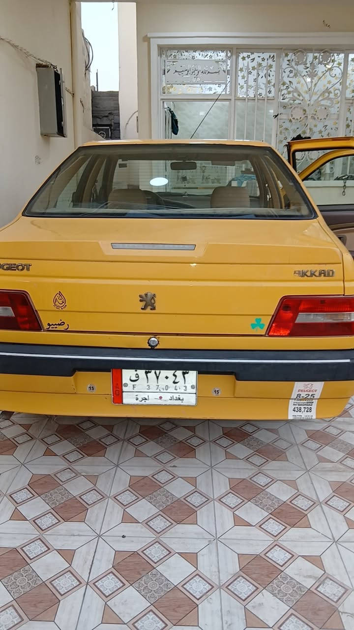 السلام عليكم بيجو اكد 2016 كفاله مكينه كير. تبريد تدفئه خير من الله نضيفه مامتعوبه مال بيت الله شاهد.  مبدل جاملغ الايمن. السعر 48بيها مجال. مكاني بغداد. الدو‏ره
*********** وتساب
