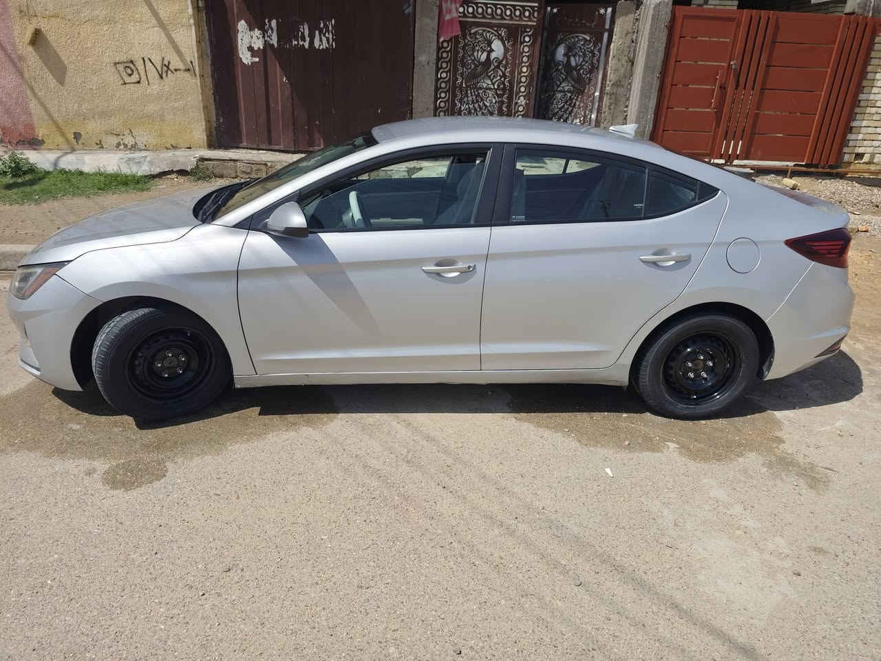 السلام عليكم النترا مريكي موديل 2019 السياره حادثه بنيد معمر نفسه ما مبدل وجاملغ ايضن الايمن السياره جاهزه تبريد❄️تدفئه شغاله مكينته 2000دوش كير 6نمر المرغوب سعر السياره 130 وبيه مجال


**إذا كنت صاحب هذا الإعلان وتريد حذفه لأي سبب، رجاءا أرسل رسالة إلى الدعم الفني**