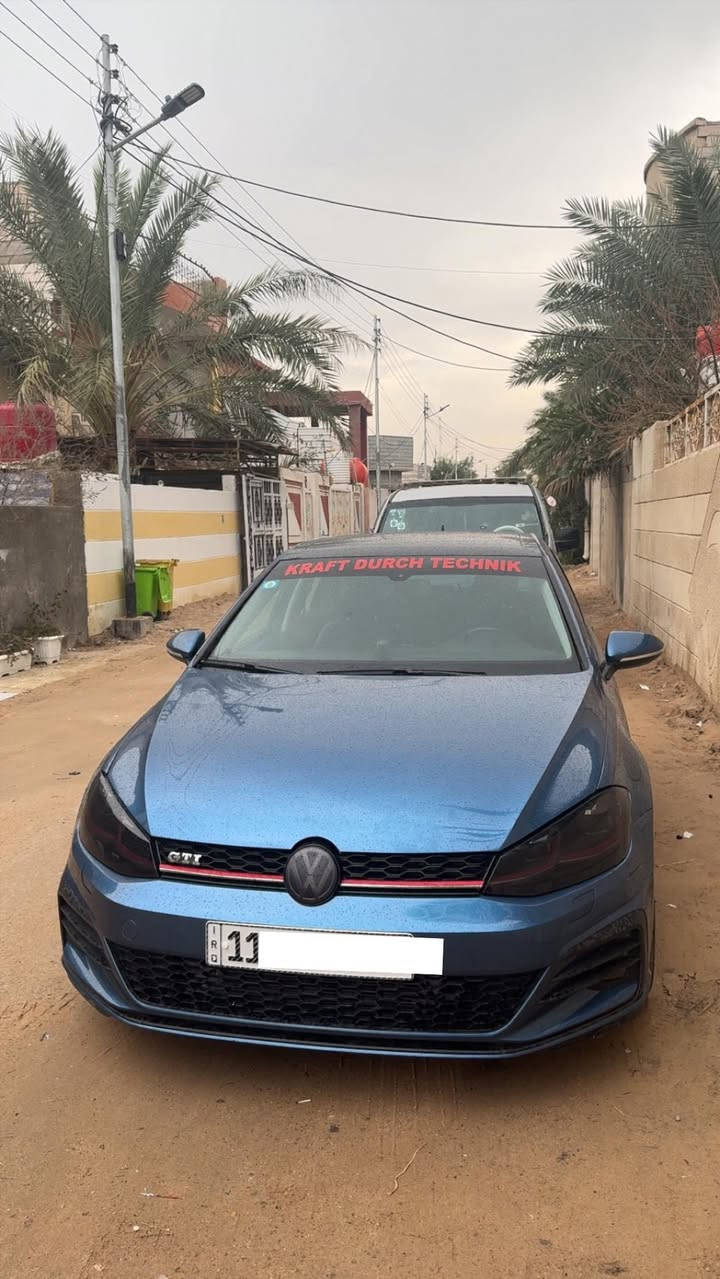 2018  بدون اي نقص فول مواصفات  1.8TSI
سياره نضيفه وجديده كلشي بلاد بيها
ضربتها جاملق خلفي وباب 
ماتحتاج اي شي بدون نقص شغل واطلع
سعرها 135 
*********** واتساب
