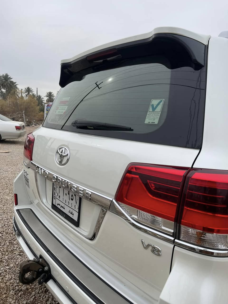 السلام عليكم 
لاندكروز ٢٠٢١ 
ساز رقم بغداد 
٨ سلندر ٤٦٠٠ 
ماشية ٨٢ الف 
مكفولة كفالة عامة من تبديل وتعديل وصبغ وشرط السونار 
كم ملاحظة موجودة بالصور 
السعر ٦٢٠ 
السيارة جديدة وشايف الخير الي ياخذه 
***********
