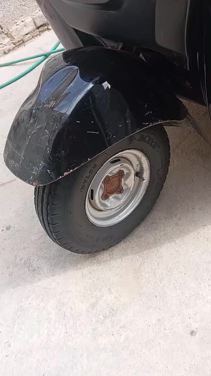 تكتك البيع 22شهر 8 رقم تحويل ثاني يوم مكاني رفاعي سعر 8200 وبيه مجال بصيط الشراي ***********
