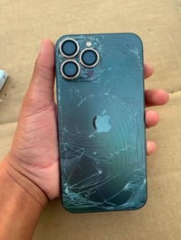 آيفون ١٣ برو ماكس • ٢٥٦ • ضهر مكسور