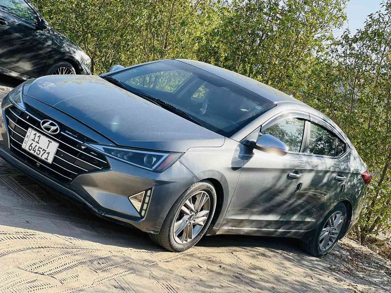 سلام عليكم
بيع او مراوس ب BYD

النترا 2019 

كير atالمرغوب 

السياره المواصفات نص فول 

تحكمات ستيرن شاشه كبيره تحديد مسار اشاير مري 

رقم بغداد بأسمي 

حادثها فقط بنيد بيها بارد بخشم الجاملغ 

قطعه واحده صبغ والباقي كفاله بدون ايرباك بدون دواخل 

مكانها بغداد للاستفسار على الرقم ***********

متوفر واتساب
