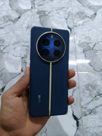 ريلمي ١٢ برو بلص • ٢٥٦جيجا/١٢+١٢ • بيريسكوب ٦٤MP