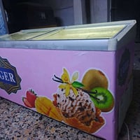 للبيع طولها متر و٨٠ سعر 250 07732988064