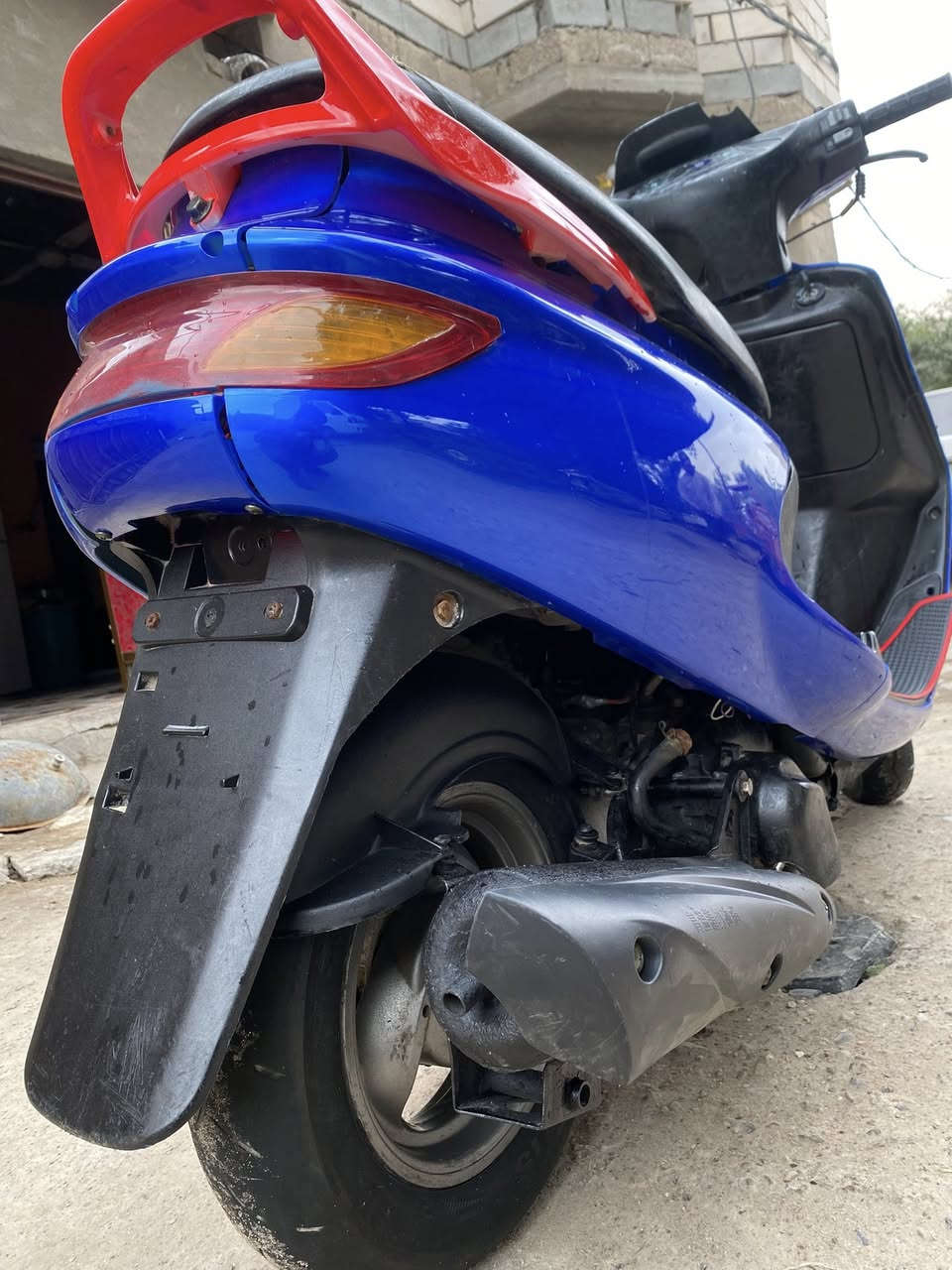 دراجه فراشه للبيع..... دراجه مجفته تجفيت اصلي مكينه خرسه ماتنسمع.... كفر جديد... كهربائيات كلها شغاله.... لايت بك لابت هورن اشاير سلف هندر.... السعر ٤٠٠ وبيها مجال العنوان ..البصره.... ابي الخصيب .... العوجه


**إذا كنت صاحب هذا الإعلان وتريد حذفه لأي سبب، رجاءا أرسل رسالة إلى الدعم الفني**