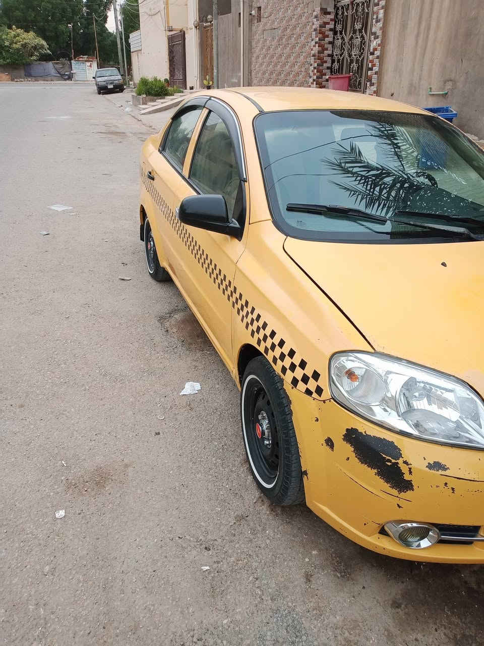 سلام عليكم افيو لبيع موديل 9 كير حداديه مكينه تبريد جدد لا صبع ولا ضربه قويه بس بيه بارد مكان نجف الي مو شراي ليتصل ***********
