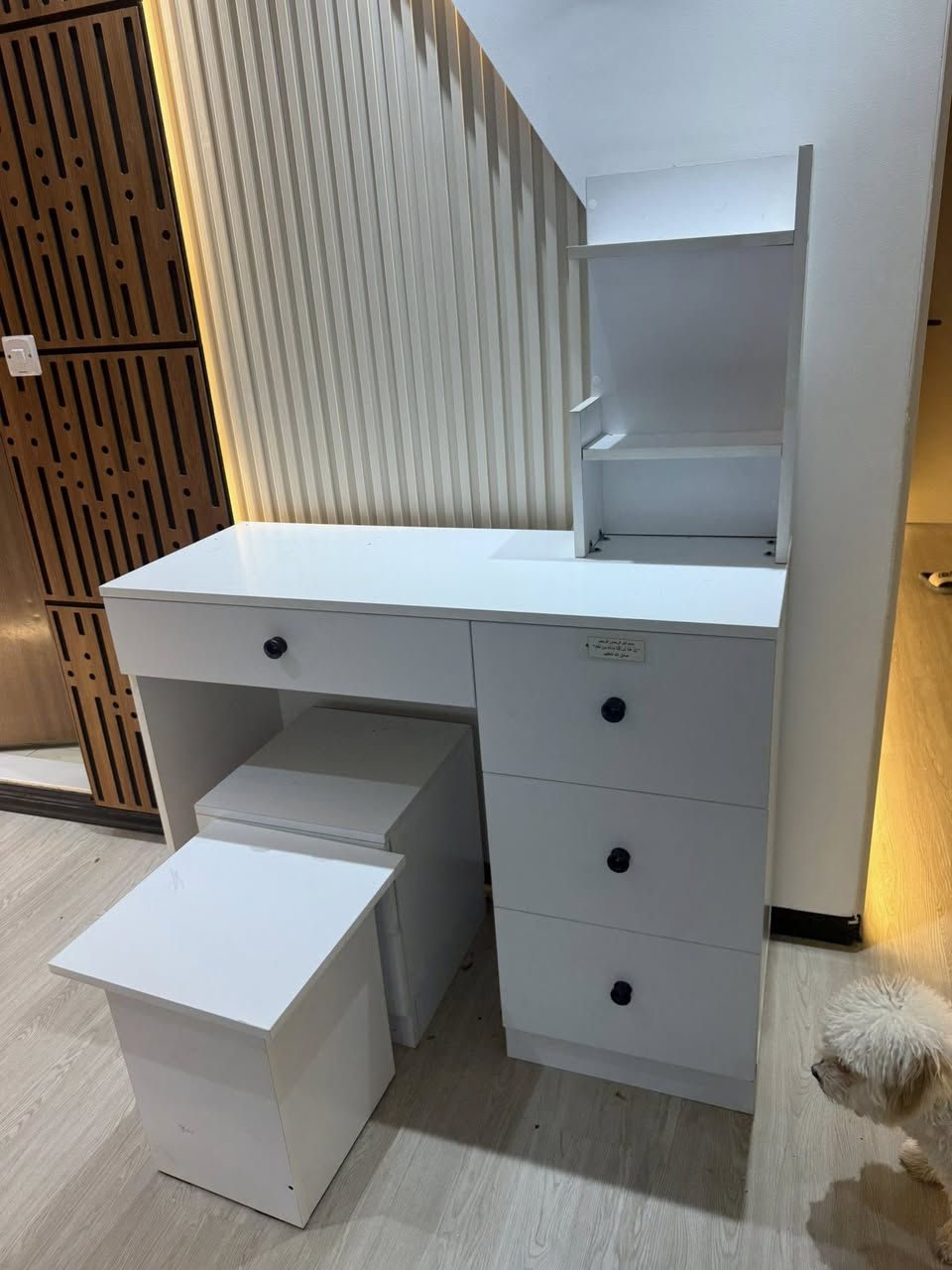 عندي ميز مال غرفة ويصير مكتب هو مجرات جديد


**إذا كنت صاحب هذا الإعلان وتريد حذفه لأي سبب، رجاءا أرسل رسالة إلى الدعم الفني**