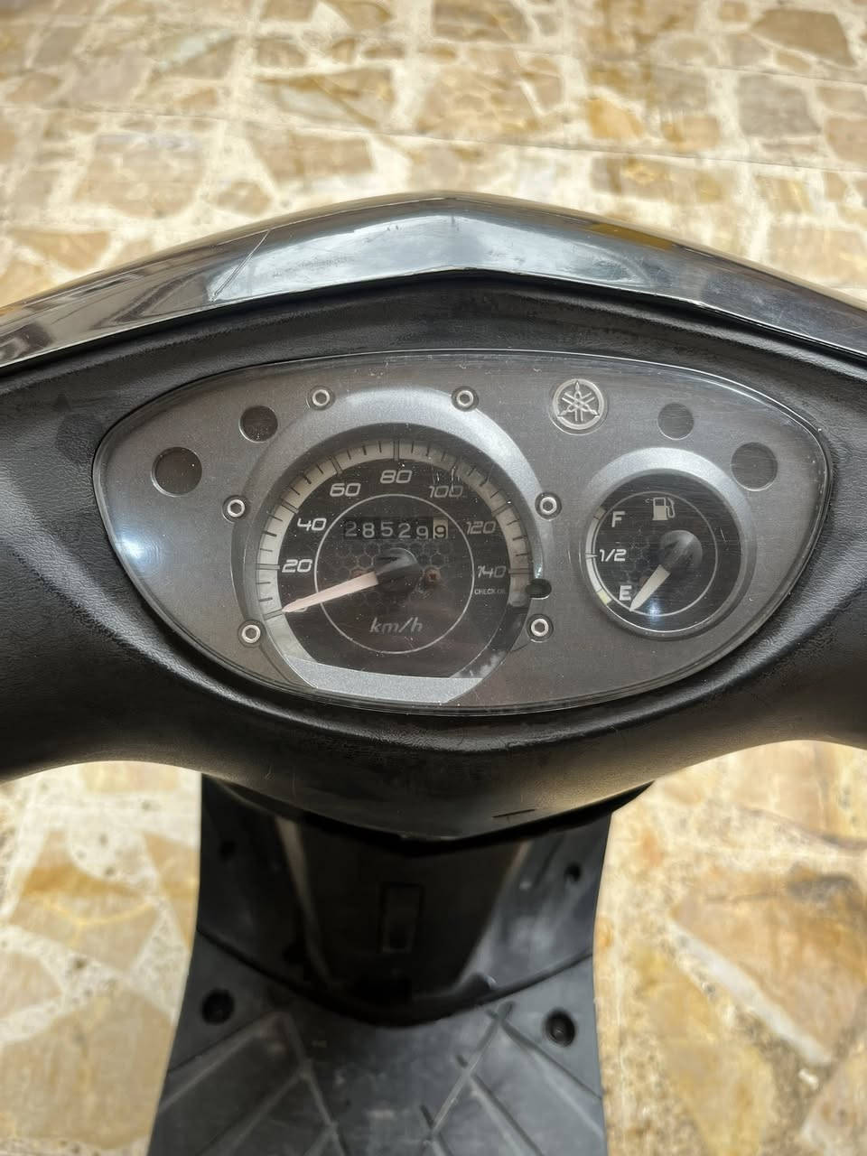 البيع دراجه ثعلب جديده مال رمبه مكفوله كفاله عامه مكينه ناعمه كفراته كله ختم واحد دراجه ماشيه قليله بعده مال رمبه مكاني الدولعي رقم ***********
