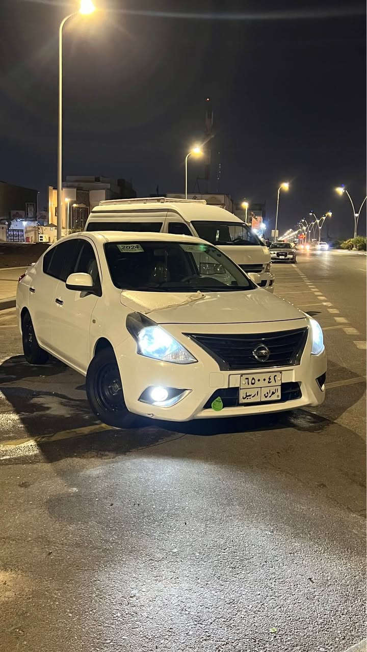 نيسان صني هندي بليته زركه مديل 2021 كفاله ما عده شبر جوه قبق البانزين سياره كامله حداده جديده طخم تاير جديد ما ناقصه شي سياره سنويه بيه 7 اشهر تقريباً  دواخل سياره نضيفه 
العنوان البصره الزبير 
تواصل *********** Singapore
