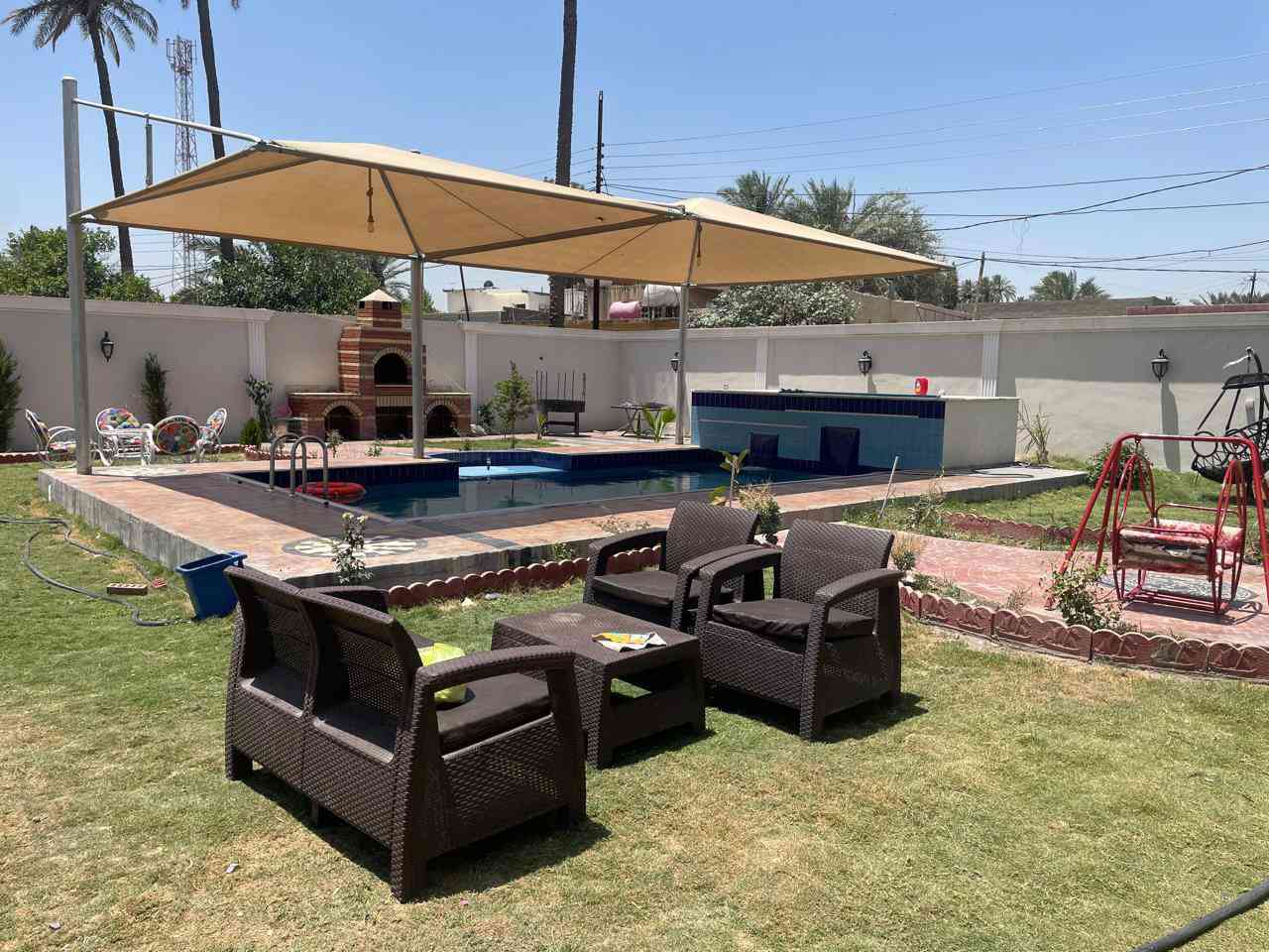 سلام عليكم تتوفر مزارع  اسعار مناسبه موثقة بتطبيق اجرالي العنوان الدوره البوعيثه استفسار رقم                                    ***********
